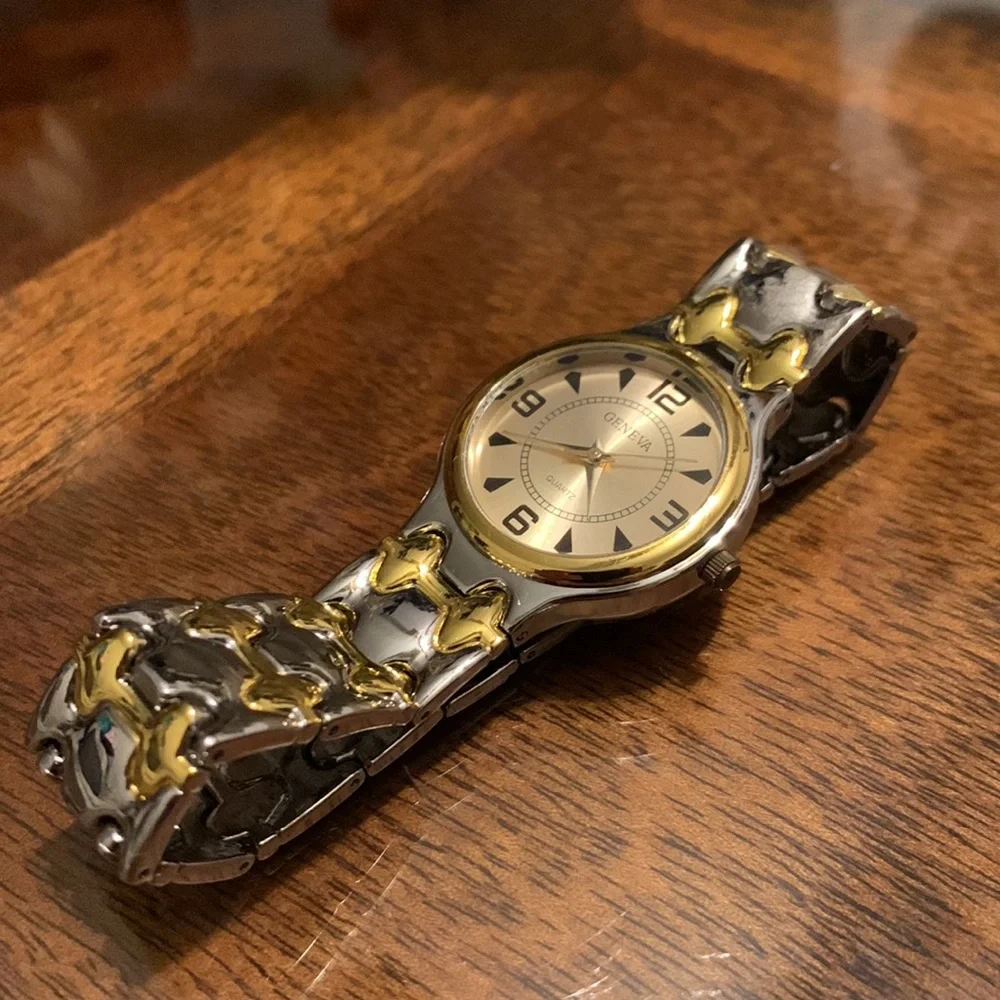 Vintage Designer Geneva Quartz Wrist Watch Gold Silver Tone
